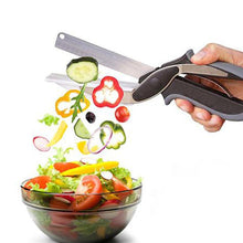 Load image into Gallery viewer, Smart Cutter Kitchen Scissors - New Multi-Function Smart Clever Scissor Cutter 2 in 1 Cutting Board Utility Cutter Stainless Steel Ourdoor Smart Vegetable Knife